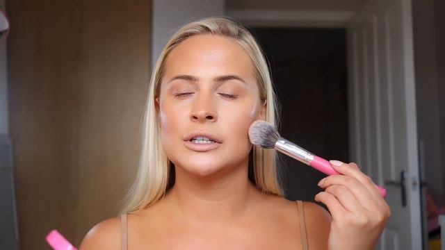 HOW TO USE CREAM CONTOUR MAKEUP TUTORIAL смотреть онлайн