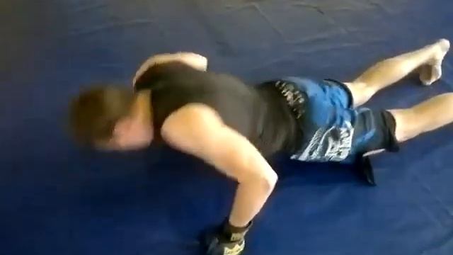 индивидуальные тренировки.Потапов Денис Сергеевич. Спорт и выживание. Фрагмент тренировки смотреть онлайн