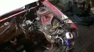 Подкапотное пространство пассат б4.hood space Passat B4  #NeМЕХАНИК