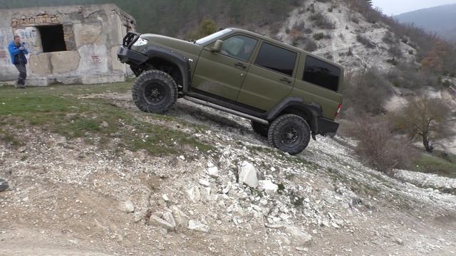 Тест и сравнение АКПП с МКПП на УАЗ Патриоте (часть 2) смотреть онлайн