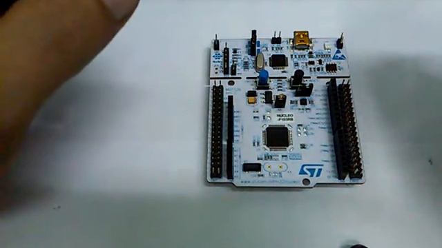 Переходим на MEMS технологии , начинаем изучать STM32F303VC смотреть онлайн
