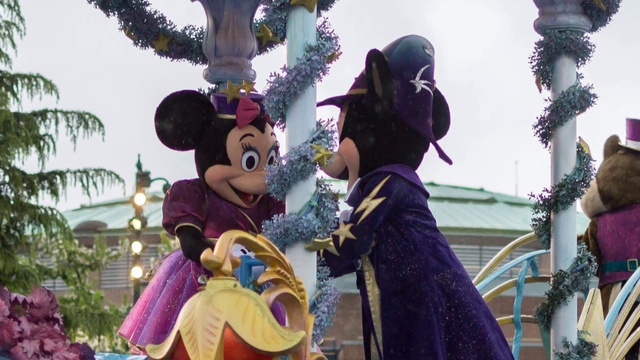 disney смотреть онлайн