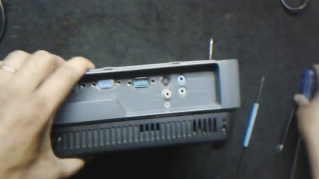Desmontando Projetor Benq MS502