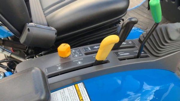 Обзор трактора LS Mtron J27 Gear