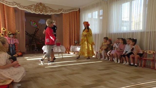 Стёпка-Растрепка и мухоморы (группа ЦВЕТИК-СЕМИЦВЕТИК).avi смотреть онлайн