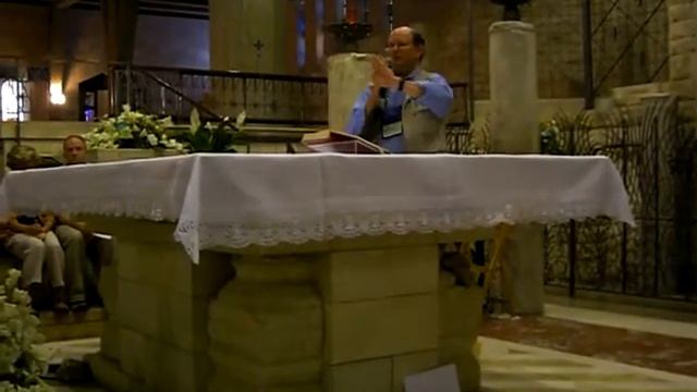 Steve Ray in the Church of the Annunciation in Nazareth смотреть онлайн