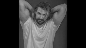 Фуркан Палали вернулся с романтической комедией!