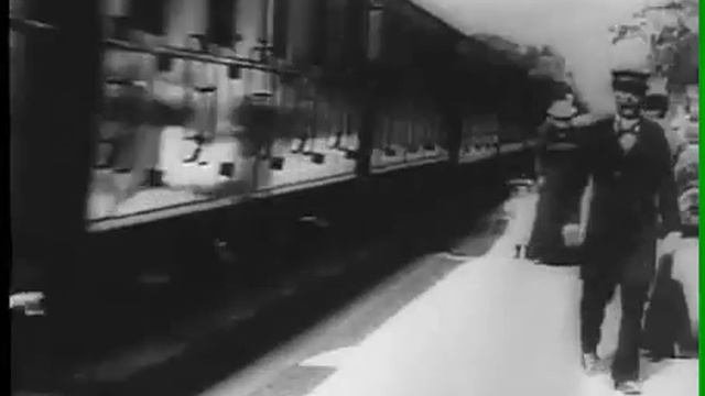 Lumière LArrivée dun train à La Ciotat (1895).avi смотреть онлайн