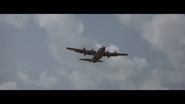 Green Berets - Sky Hook смотреть онлайн
