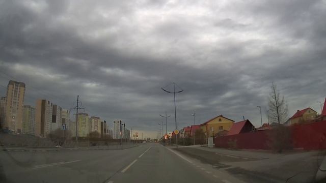 Движение на автомобиле по Тюмени до ЖК Преображенский и обратно/Trip on the Tyumen city streets смотреть онлайн