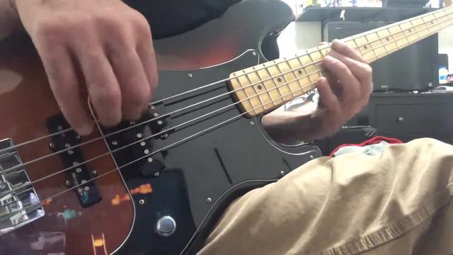 Fitz & The Tantrums Out Of My League bass cover смотреть онлайн