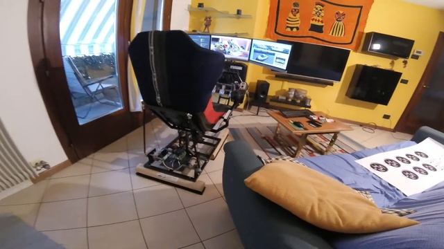 DIY 2DOF postazione dinamica di guida home made смотреть онлайн