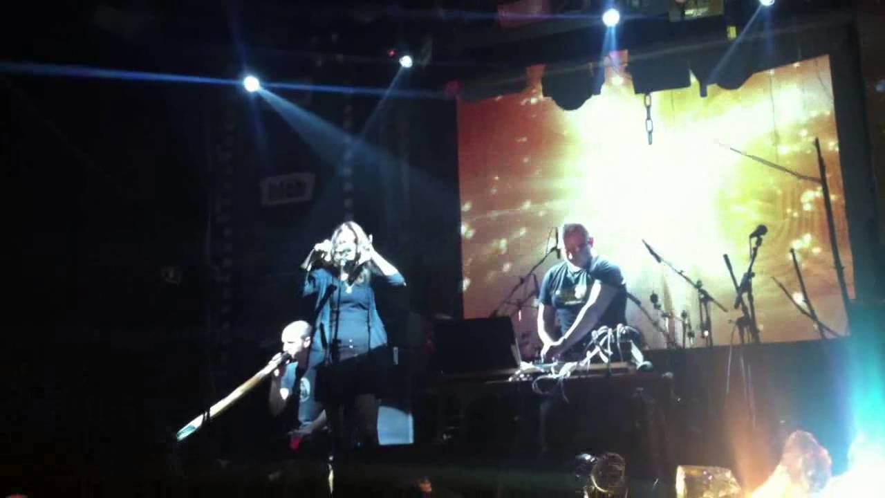 Hidden Tribe - Intro (Live) смотреть онлайн