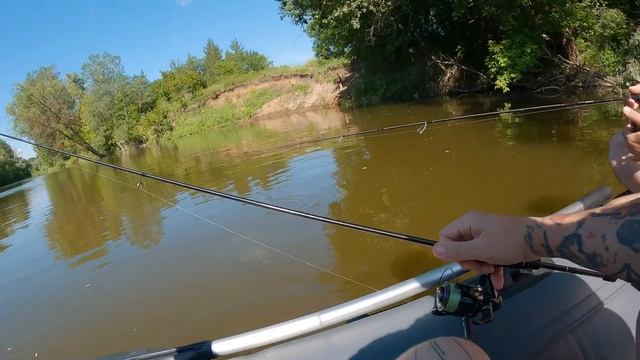 Много материмся и пытаемся ловить рыбу на реке Сок, Самарская область смотреть онлайн