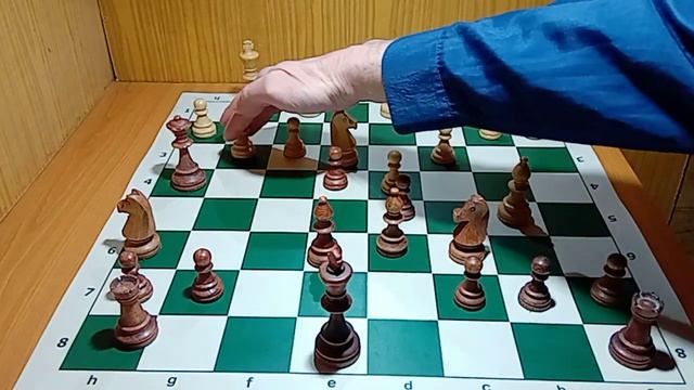 221 [С44]Дебют Понциани 0-1. смотреть онлайн