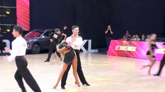 Пасодобль / Молодежь 2 La (Open) финал - Чемпионат Минска (20.05.2023) спортивные бальные танцы смотреть онлайн