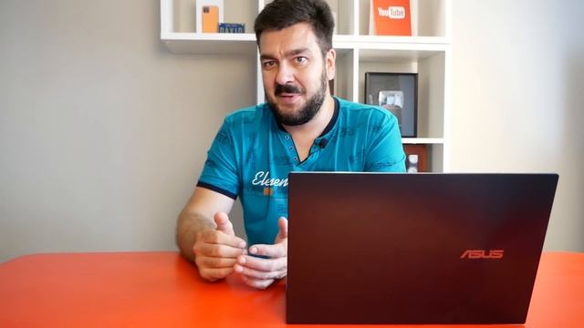 Мощный ноутбук с двумя экранами Asus ZenBook Pro Duo 15 OLED (UX582) / Арстайл / смотреть онлайн