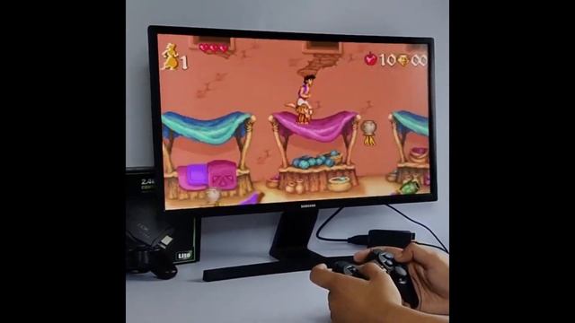 Беспроводная игровая приставка-консоль Game Stick 4K HD Y3 Lite, 64Gb, 10000 ретро игр, 2 геймпада. смотреть онлайн