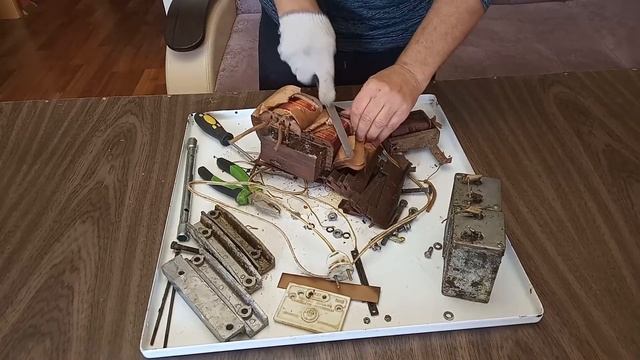 Разбор на медь стабилизатора напряжения ТСН 170 смотреть онлайн