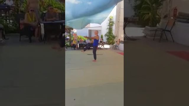 Динамическая йога. Показательное выступление. Москва смотреть онлайн