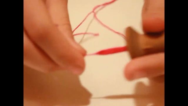 Как сделать шнурок из НИТОК!!!! смотреть онлайн