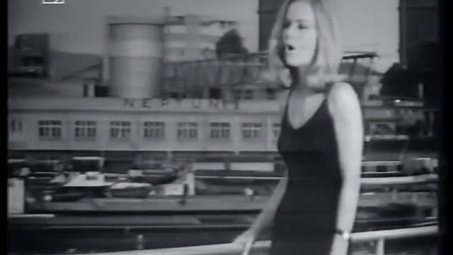 Rarität: Heidi Brühl - Passeport pour le soleil смотреть онлайн