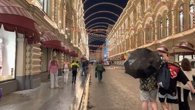⁴ᴷ Walking in the rain in the evening Moscow ?? (HDR Video) смотреть онлайн