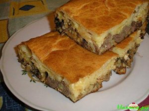 Мясной пирог из дрожжевого теста - простой и вкусный рецепт пирога .