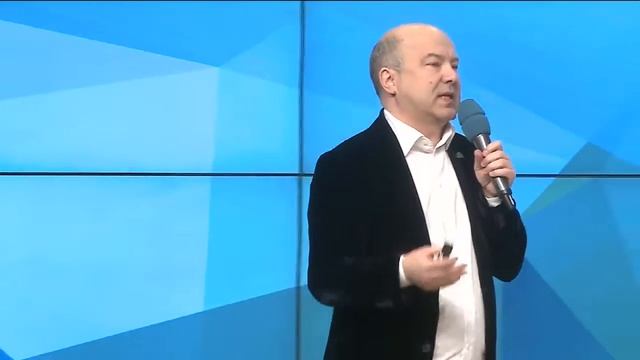 Социологический марафон. Константин Абрамов: "Hard skills VS soft skills: чему и у кого мы учимся" смотреть онлайн