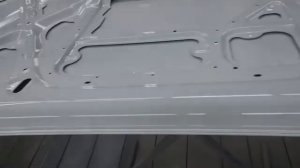 Покраска нового капота и нанесение герметика