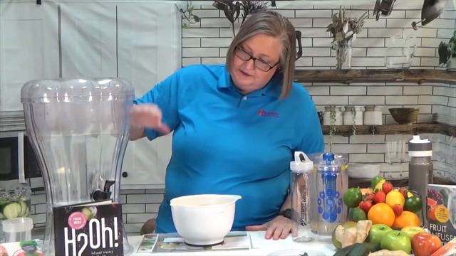 Fruit Infused Water: For Health & Hydration смотреть онлайн