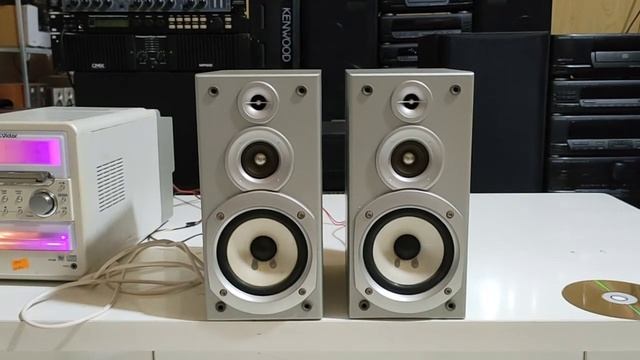Cặp loa victor SP- UXW50-S _ Giá 550k _ Sdt LH: 0962428292,0915695880 смотреть онлайн