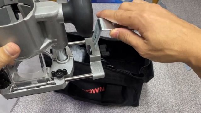 CROWN CT11023 PALM ROUTER  ||  UNBOXING