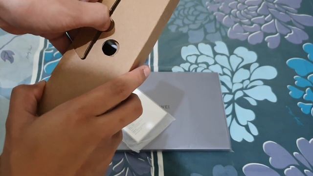 Unboxing Huawei Matebook D14 2020 смотреть онлайн