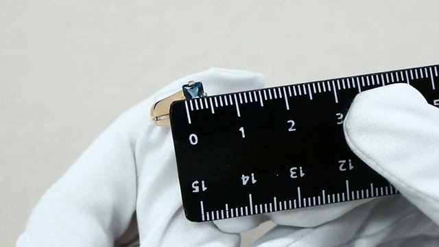 Золотое кольцо ЮК Maskom с топазом и фианитом М100-1328