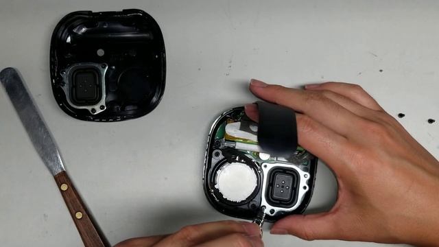 Bose Soundlink Micro Disassembly Battery Requires Soldering смотреть онлайн