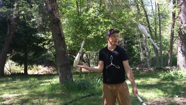 Spintigration Class: 3 Club Juggling Techniques смотреть онлайн