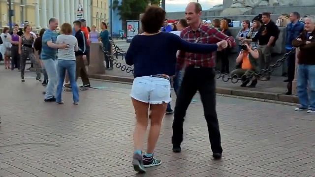 Олеся Рубанкова (Омск и Андрей Пилатов (Санкт-Петербург) сальса смотреть онлайн