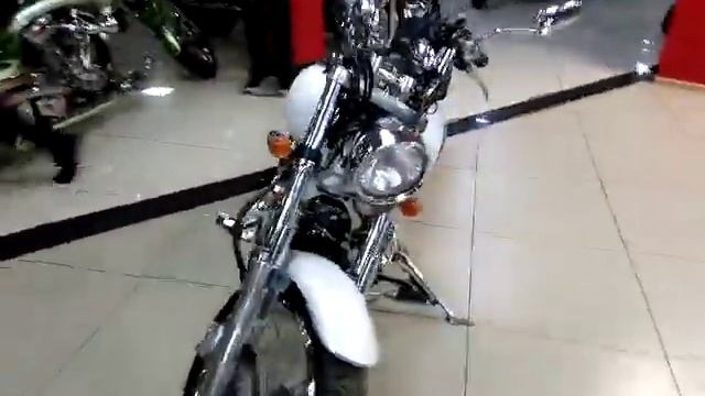 Мотоцикл YAMAHA XVS400 DRAGSTAR арт. 90045 мотосалон Мегамото смотреть онлайн