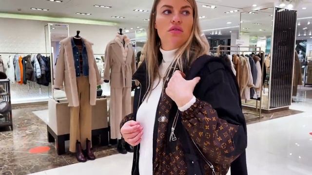 Самые модные сумки. Осень-зима 2021-2022. Dior, Bottega, Louis Vuitton, Chanel, Valentino, YSL смотреть онлайн