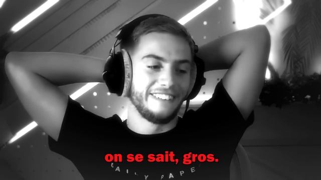 Je lis vos pires Fanfictions… c’est très problématique ! смотреть онлайн