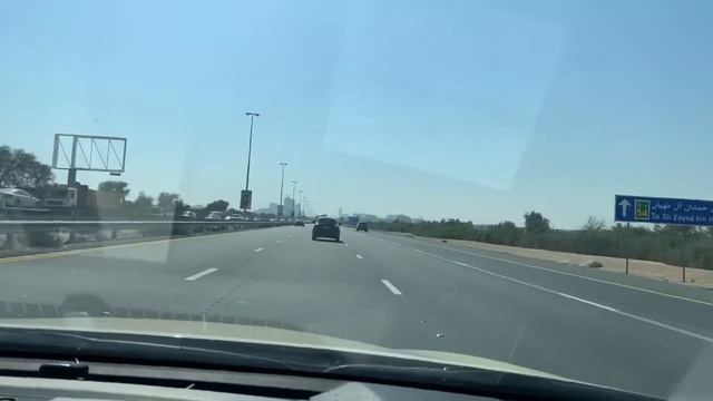 Dubai Live - поездка по Dubai в аутлеты на такси смотреть онлайн