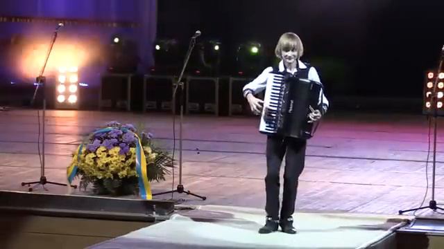 "Украина / Ukraine" - Дмитрий Гергель (аккордеон) смотреть онлайн