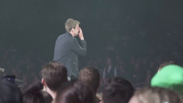 #КрокусLIVE | Саша Петров #ЗановоРодиться (30.01.2018) смотреть онлайн