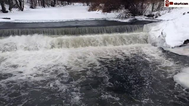 Водопад в Зеленом городе смотреть онлайн