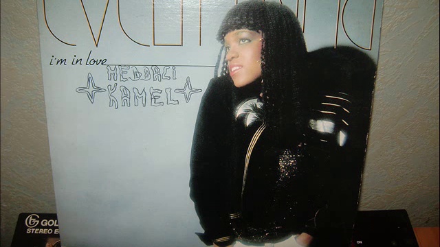 EVELYN  CHAMPAGNE  KING   -  STEPPIN ' OUT   (PART1&2)
