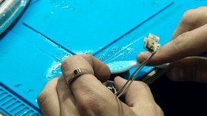 Ремонт повторителей поворота Hyundai Santa Fe. Псков