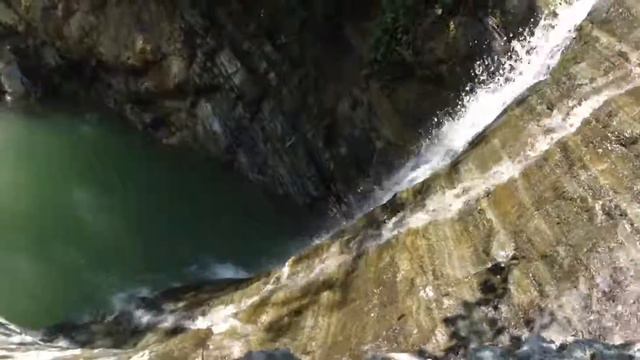 водопад Тещины слезы Свирское ущелье смотреть онлайн