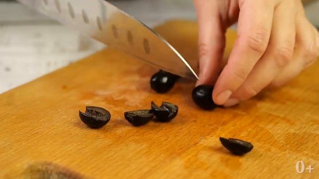 Салат Новинка «ВЕСЕННЕЕ НАСТРОЕНИЕ» Рецепт из Ресторана, салат на 8 МАРТА!!! смотреть онлайн