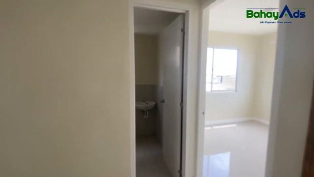 THE PEAK at Santorini Estates - Best Value 3-Storey Mid-Rise Condominium смотреть онлайн